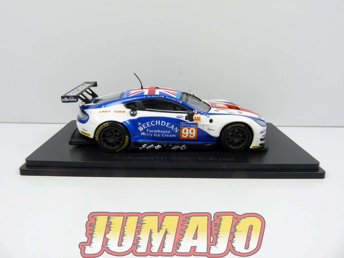 24H151 1/43 HACHETTE Japon 24 Heures Le Mans : Aston Martin V8 Vantage GTE 2017 Howard #99
