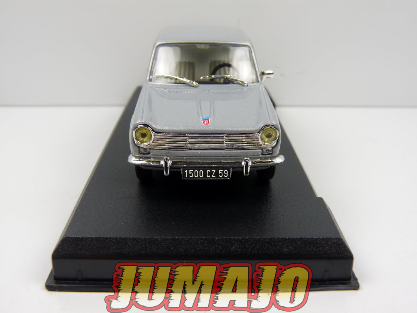 AP123 voiture 1/43 AUTO PLUS IXO : SIMCA 1500 1964