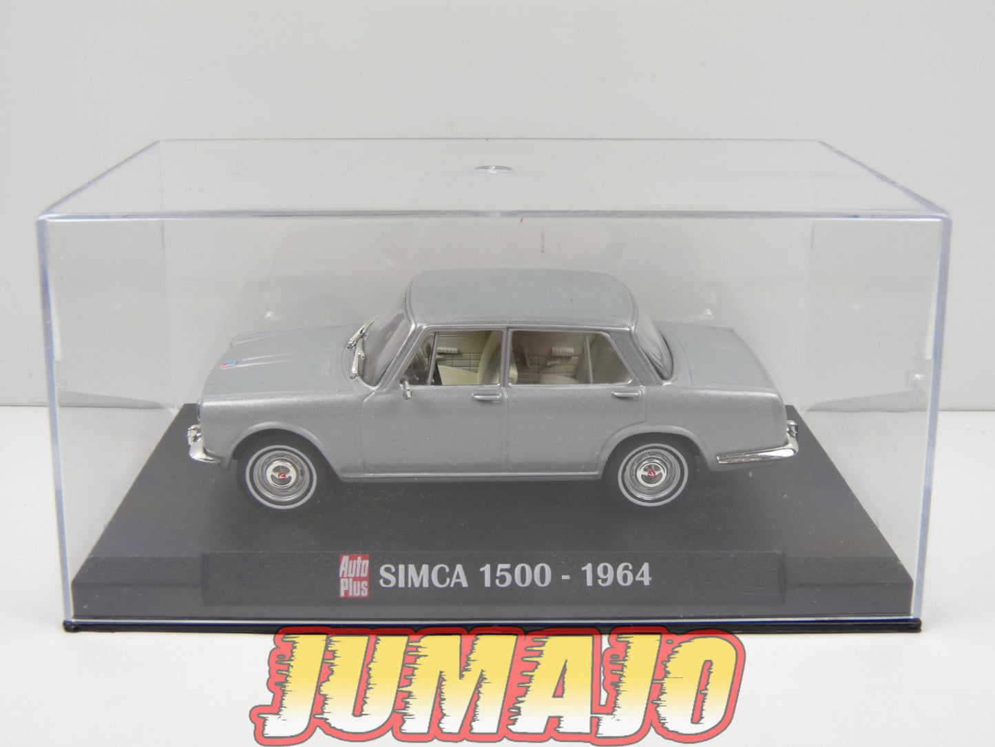AP123 voiture 1/43 AUTO PLUS IXO : SIMCA 1500 1964