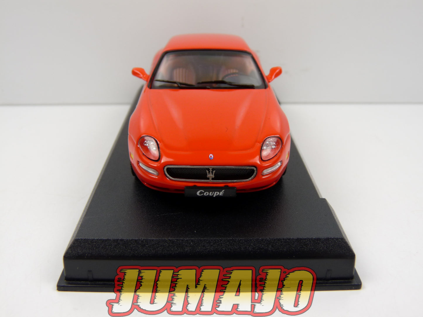 AP91 voiture 1/43 AUTO PLUS IXO : MASERATI Coupe 2004