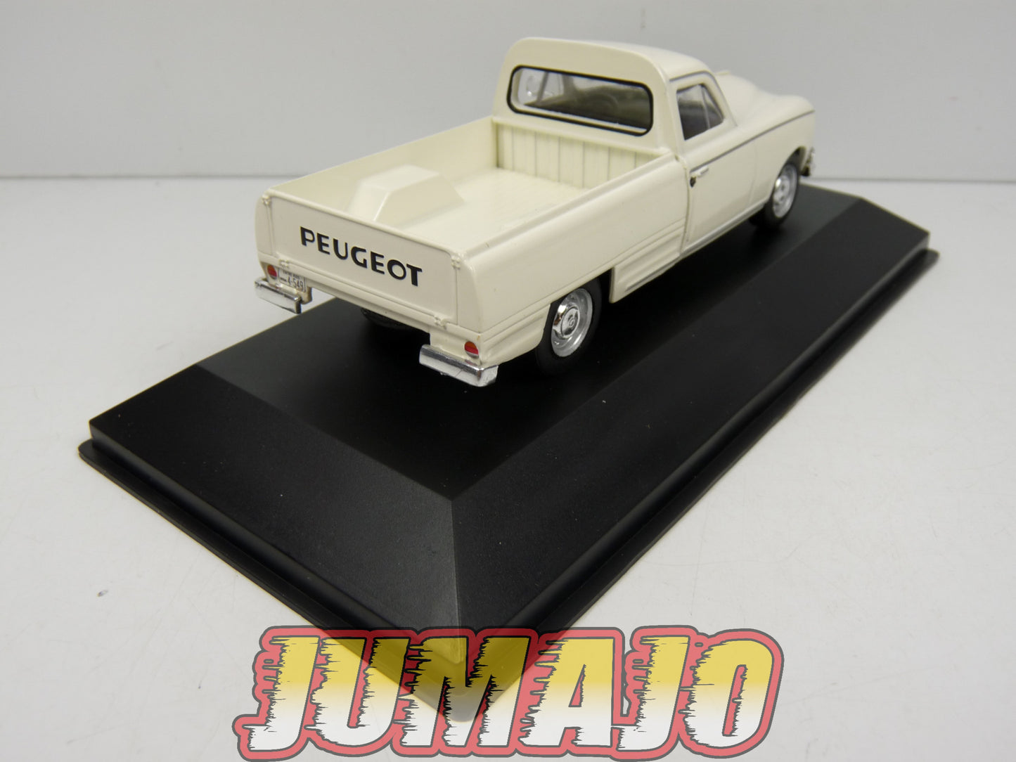 ARG112 Voiture 1/43 SALVAT Inolvidables : PEUGEOT T4B 1967