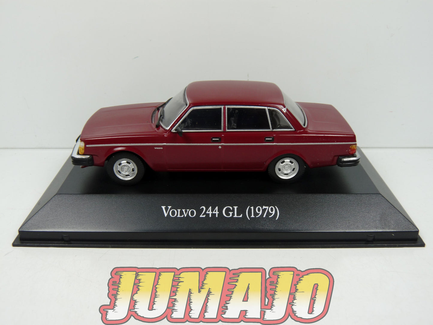 ARG114 Voiture 1/43 SALVAT Inolvidables : VOLVO 244 GL 1979
