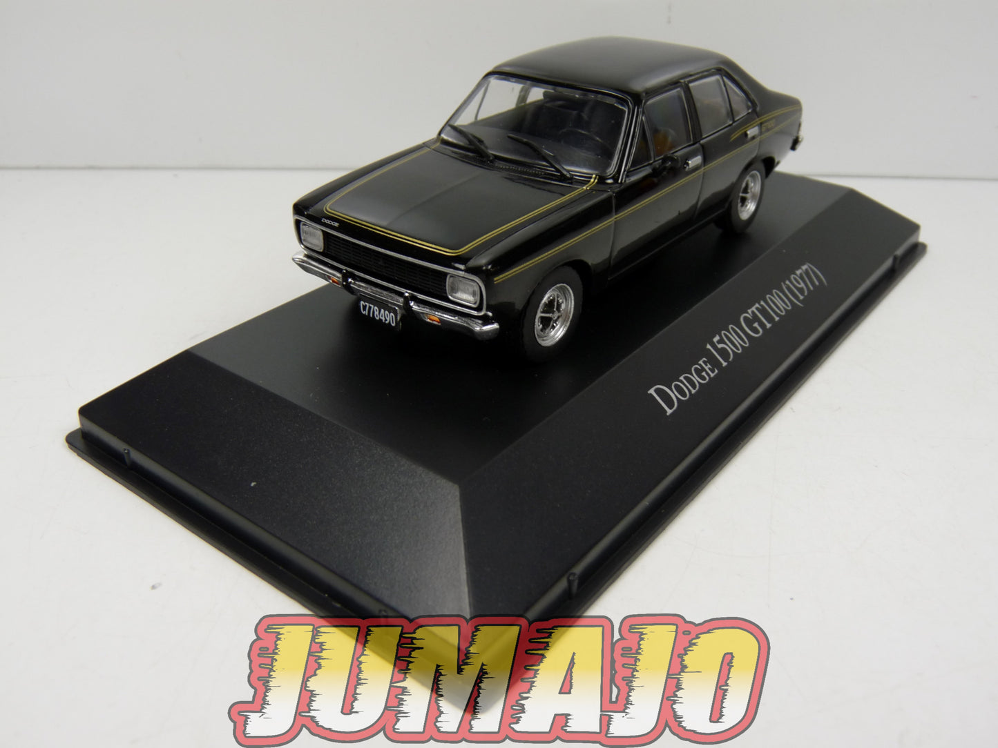 ARG118 Voiture 1/43 SALVAT Inolvidables : DODGE 1500 GT100 1977