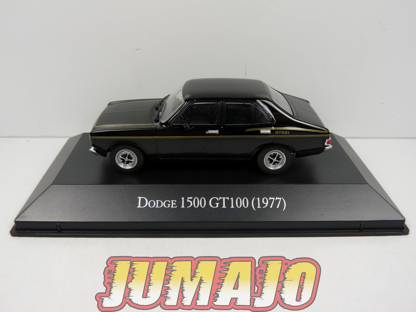 ARG118 Voiture 1/43 SALVAT Inolvidables : DODGE 1500 GT100 1977