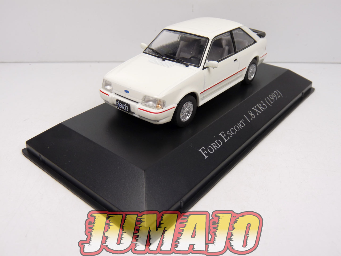 ARG121 Voiture 1/43 SALVAT Inolvidables : FORD Escort 1.8 XR3 1992
