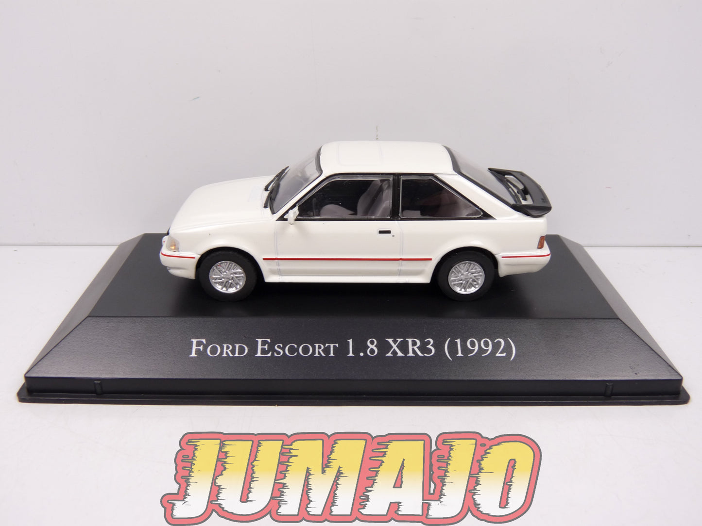 ARG121 Voiture 1/43 SALVAT Inolvidables : FORD Escort 1.8 XR3 1992