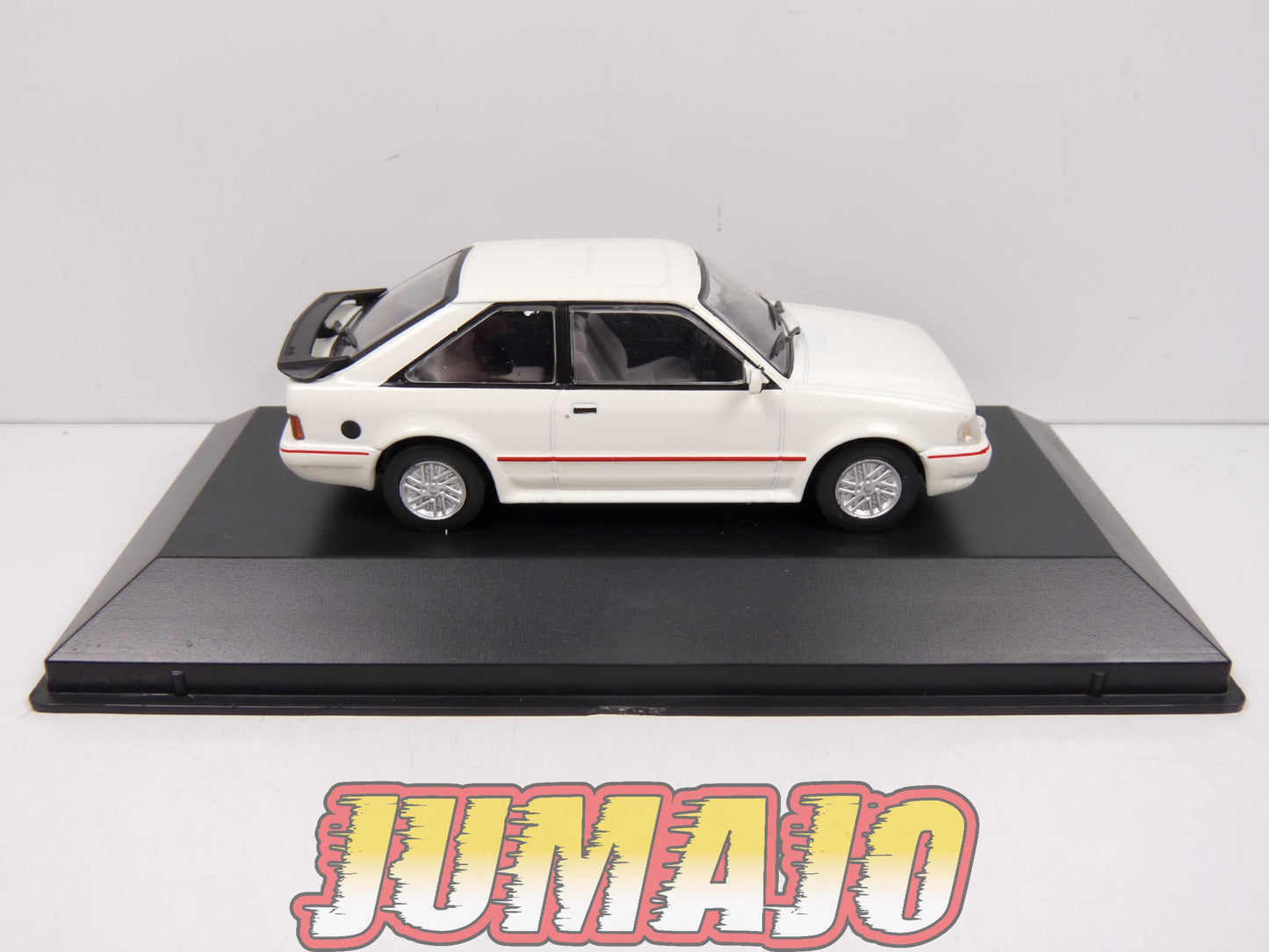 ARG121 Voiture 1/43 SALVAT Inolvidables : FORD Escort 1.8 XR3 1992