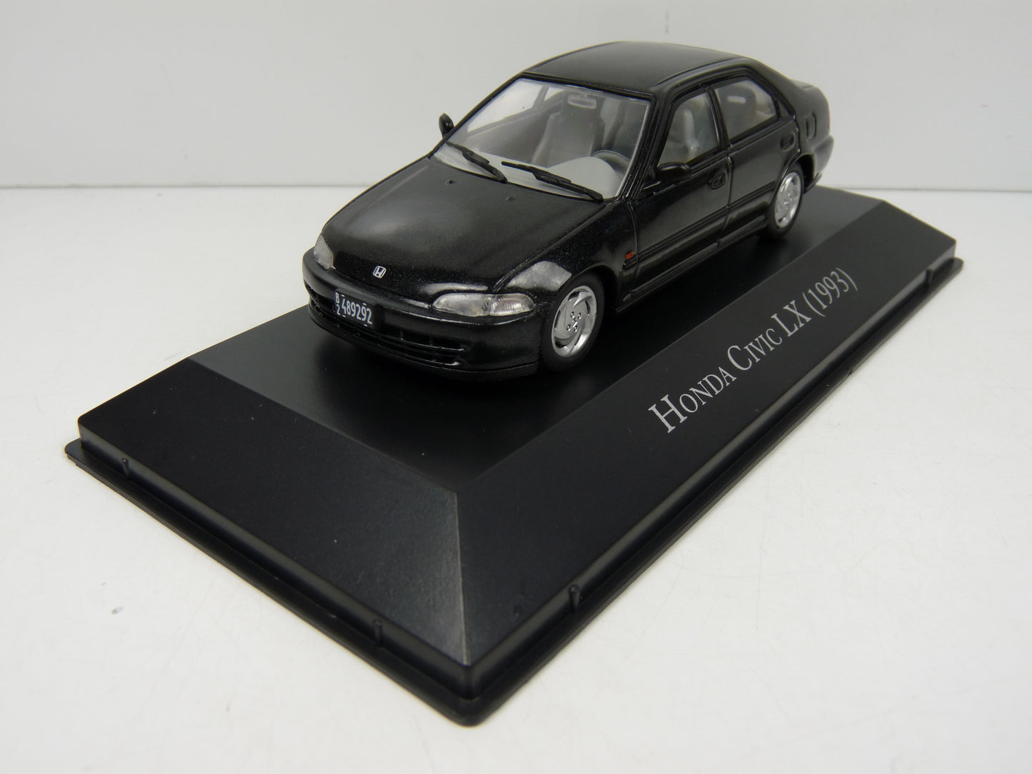 ARG124 Voiture 1/43 SALVAT Inolvidables : HONDA Civic LX 1993