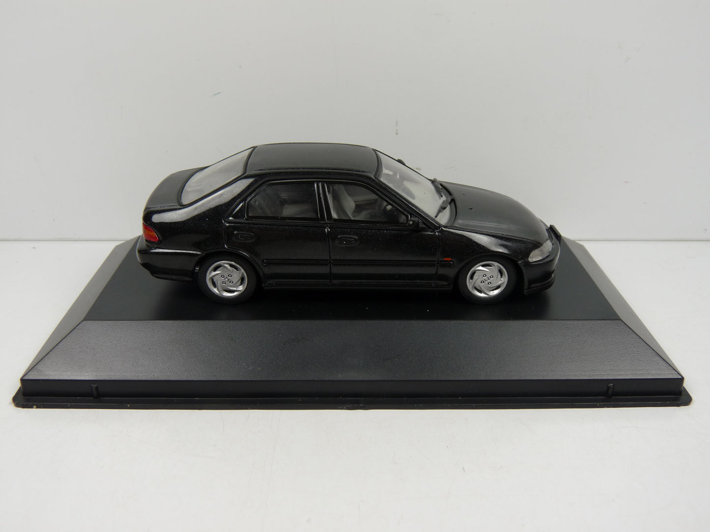 ARG124 Voiture 1/43 SALVAT Inolvidables : HONDA Civic LX 1993