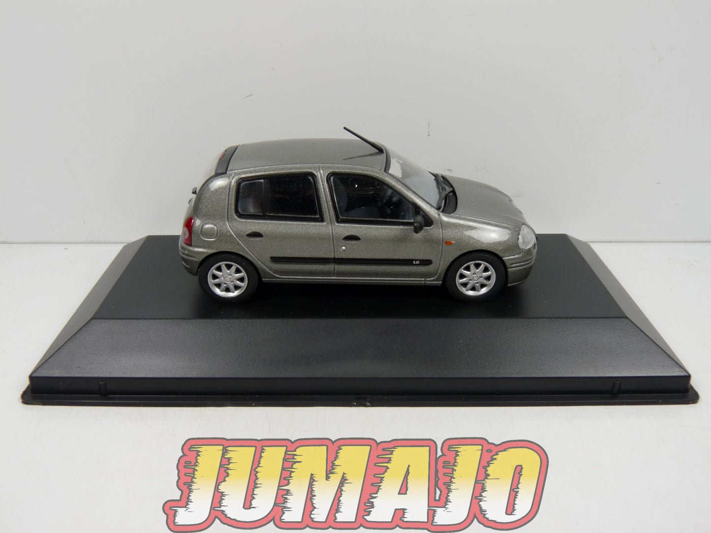 ARG129 Voiture 1/43 SALVAT Inolvidables : RENAULT Clio II 2000