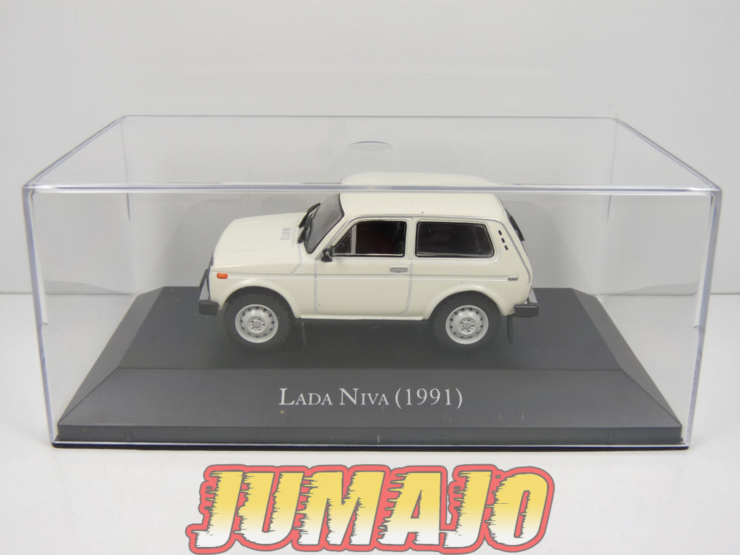 ARG130 Voiture 1/43 SALVAT Inolvidables : LADA Niva 1991