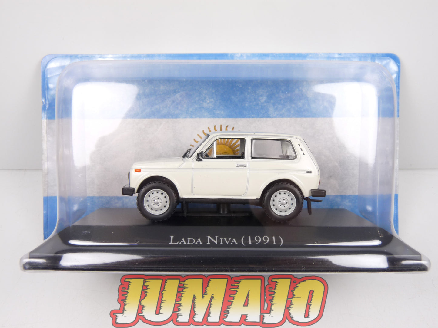 ARG130 Voiture 1/43 SALVAT Inolvidables : LADA Niva 1991