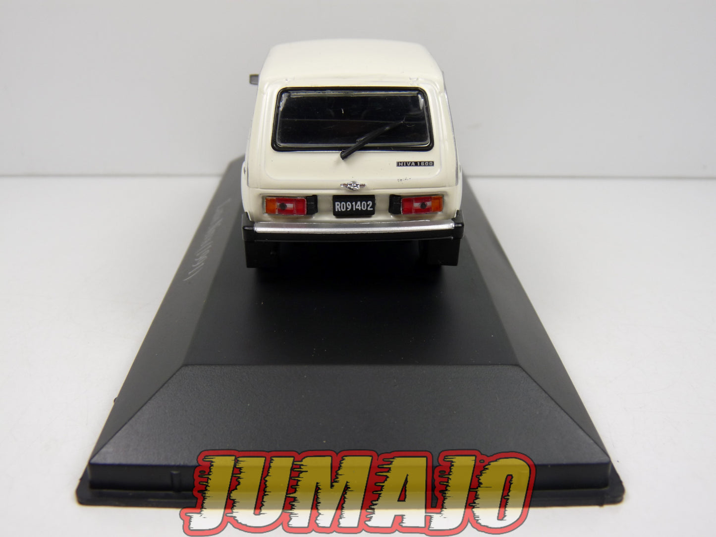 ARG130 Voiture 1/43 SALVAT Inolvidables : LADA Niva 1991