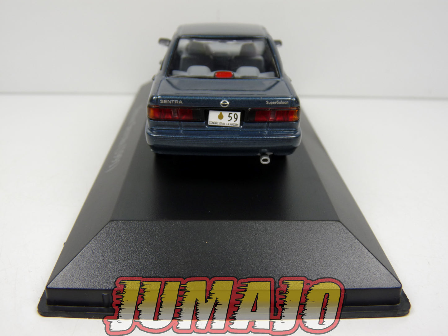 ARG132 Voiture 1/43 SALVAT Inolvidables : NISSAN Sentra 1991