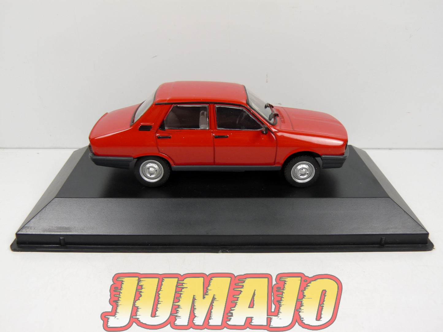ARG134 Voiture 1/43 SALVAT Inolvidables : RENAULT 12 TL 1992
