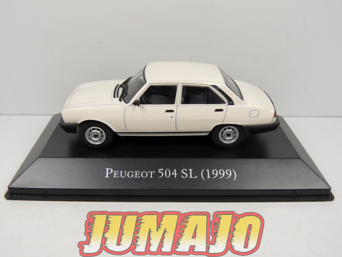 ARG138 Voiture 1/43 SALVAT Inolvidables : PEUGEOT 504 SL 1999