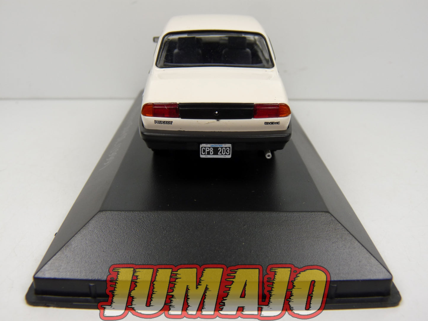 ARG138 Voiture 1/43 SALVAT Inolvidables : PEUGEOT 504 SL 1999