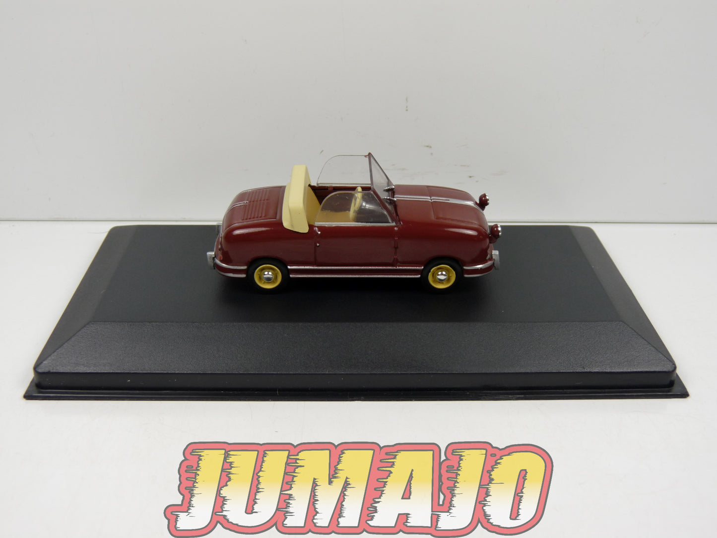 AUT2 Voiture 1/43 IXO altaya Voitures d'autrefois De Rovin D4 1950