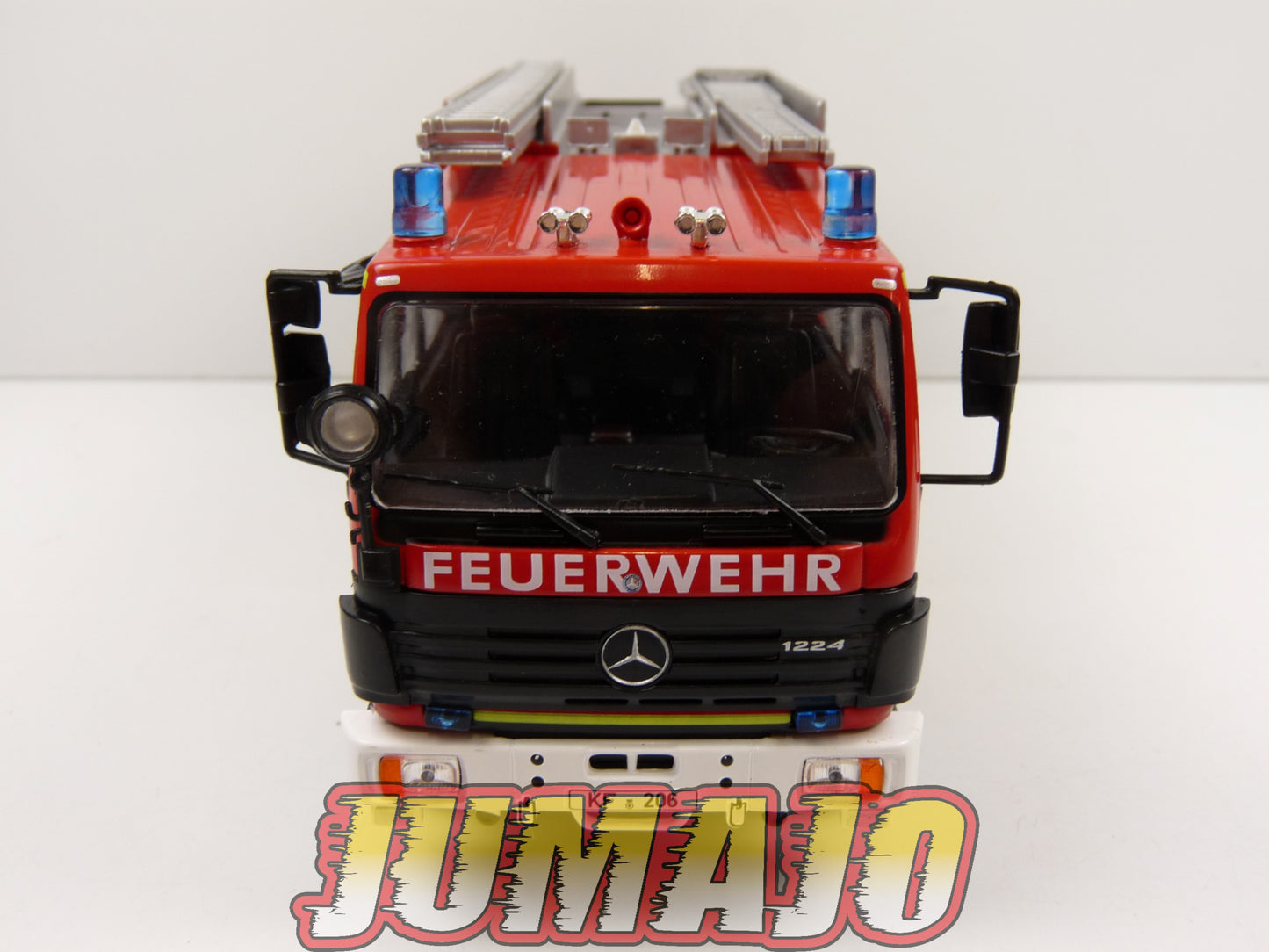 CPF109 Camion 1/43 Hachette IXO Pompiers : MERCEDES SK 1224