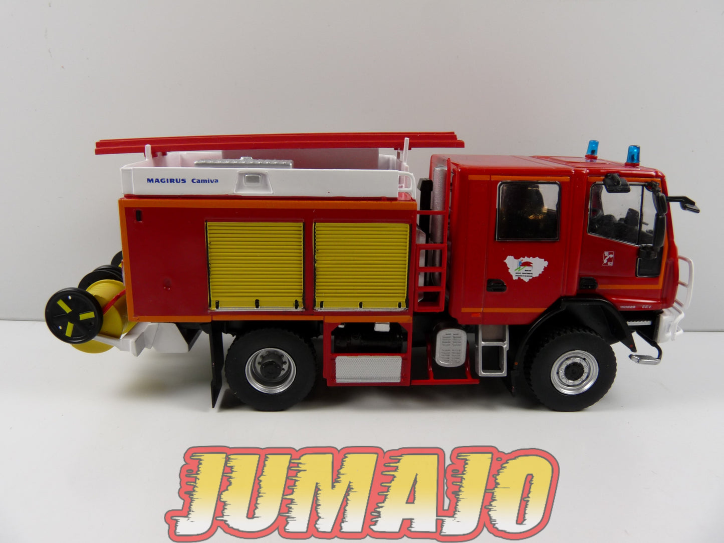 CPF122 Camion 1/43 Hachette IXO Pompiers : IVECO 150 E Citerne Magirus-Camiva