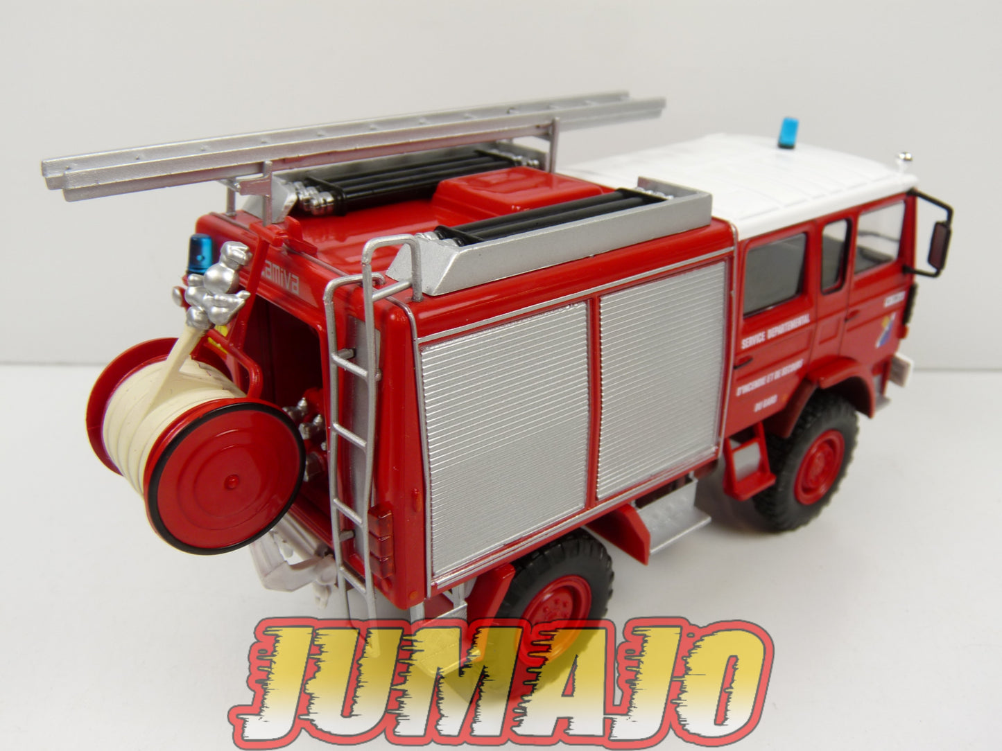 CPF137 Camion 1/43 Hachette IXO Pompiers : RENAULT 95-130 4x4FTP Leger Hors Route Camiva