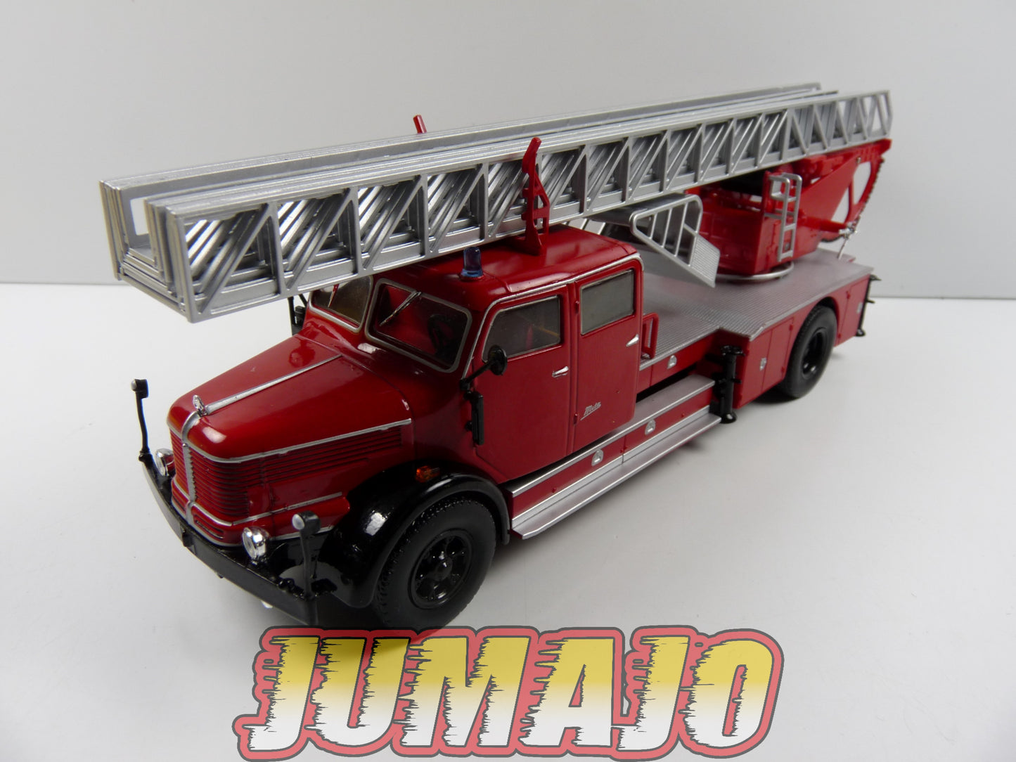 CPF66 Camion 1/43 Hachette IXO Pompiers : MAGIRUS DL 23-12 NB Echelle pivotante