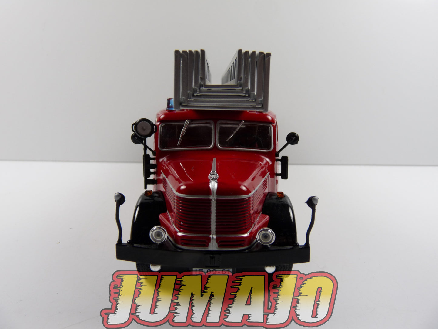 CPF66 Camion 1/43 Hachette IXO Pompiers : MAGIRUS DL 23-12 NB Echelle pivotante