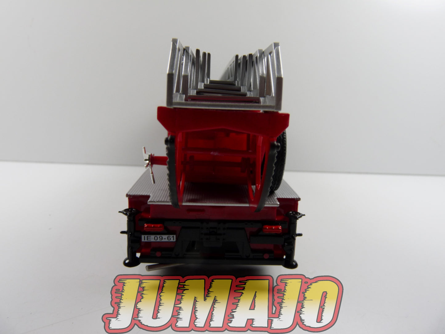 CPF66 Camion 1/43 Hachette IXO Pompiers : MAGIRUS DL 23-12 NB Echelle pivotante