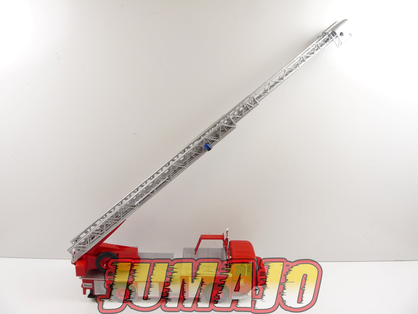 CPF70 Camion 1/43 Hachette IXO Pompiers : IVECO EPA de 30m Magirus Lyon grande échelle