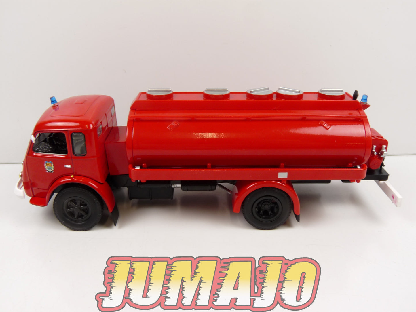 CPF83 POMPIERS 1/43 Hachette IXO Camion-citerne Saviem SDIS de l'Eure
