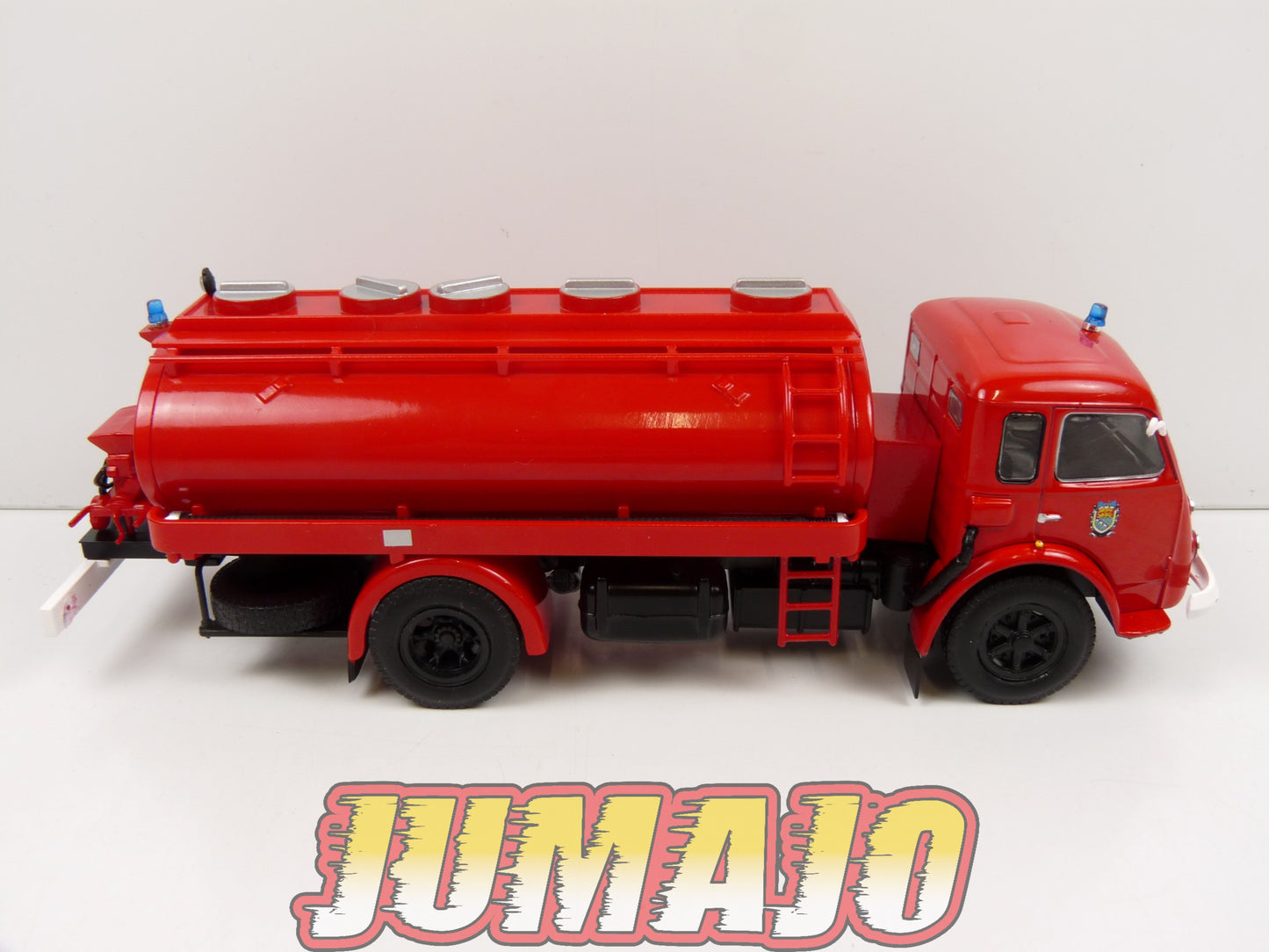 CPF83 POMPIERS 1/43 Hachette IXO Camion-citerne Saviem SDIS de l'Eure
