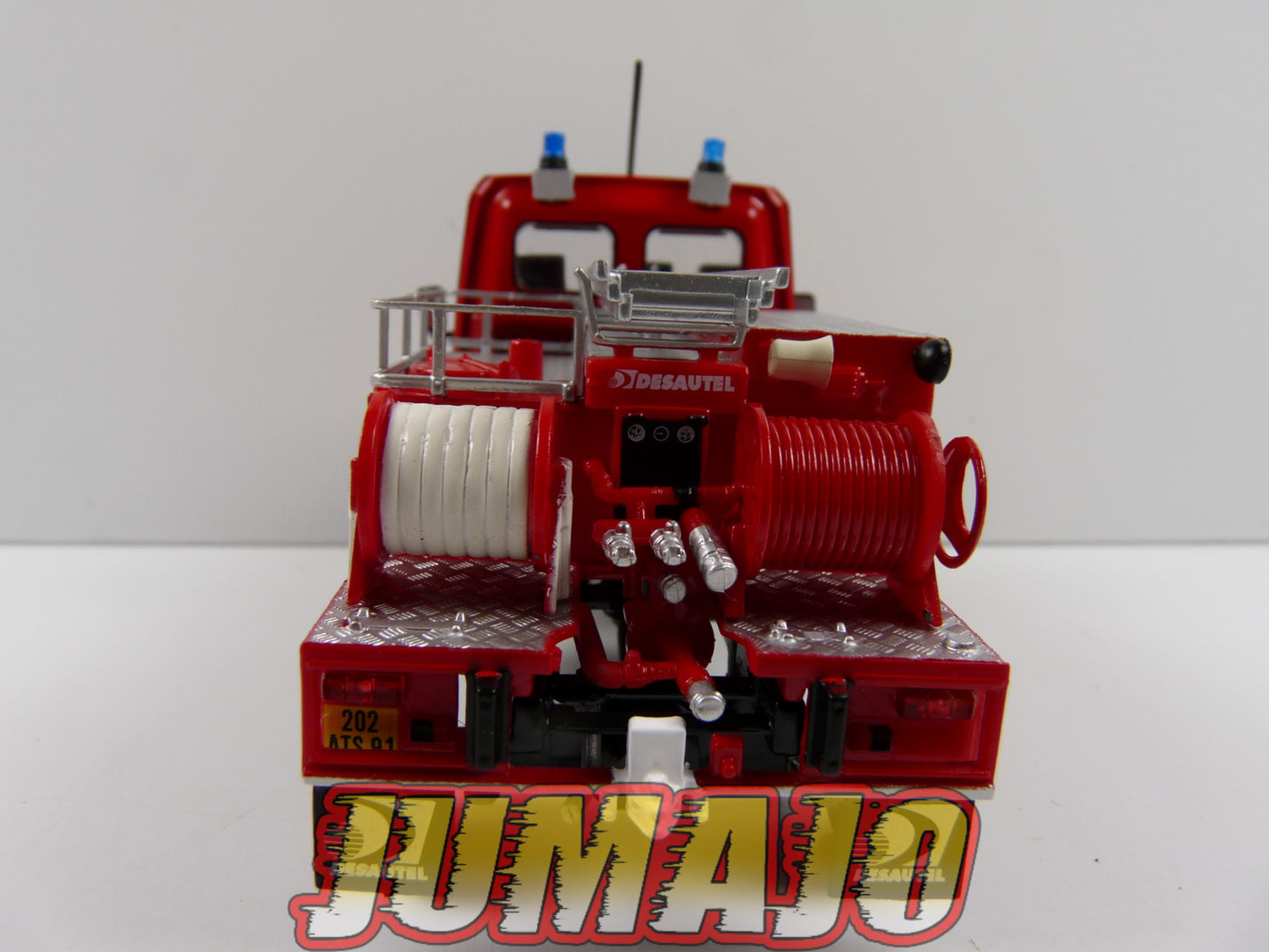 CPF88 Camion 1/43 Hachette IXO Pompiers : RENAULT B110 CCFF Desautel