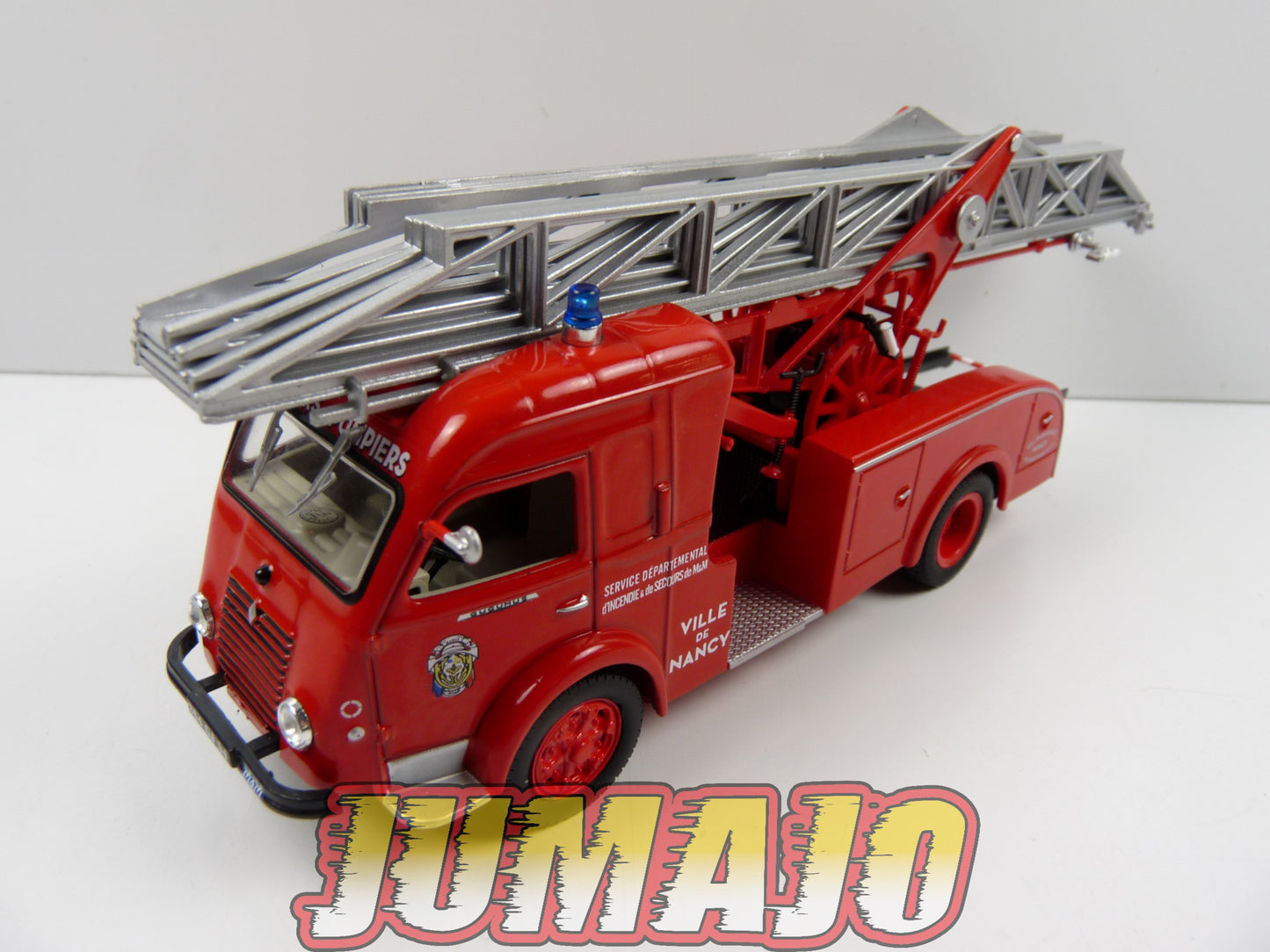 CPF92 Camion 1/43 Hachette IXO Pompiers : RENAULT Galion R 2168 Echelle Gugumus sur porteur