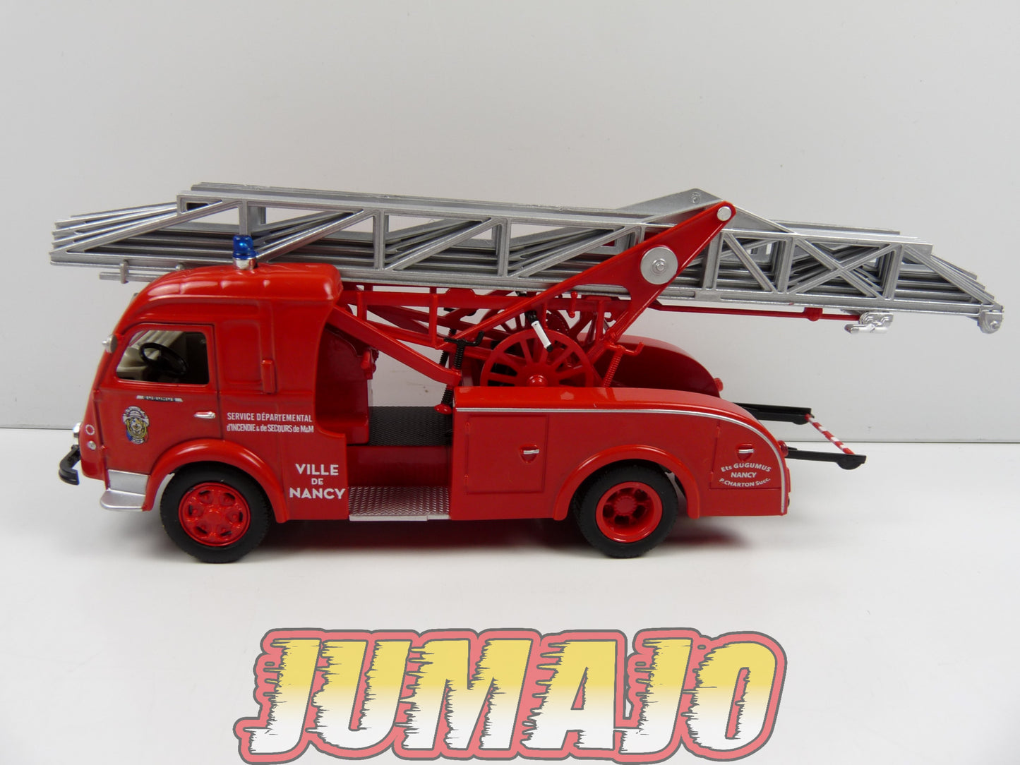 CPF92 Camion 1/43 Hachette IXO Pompiers : RENAULT Galion R 2168 Echelle Gugumus sur porteur