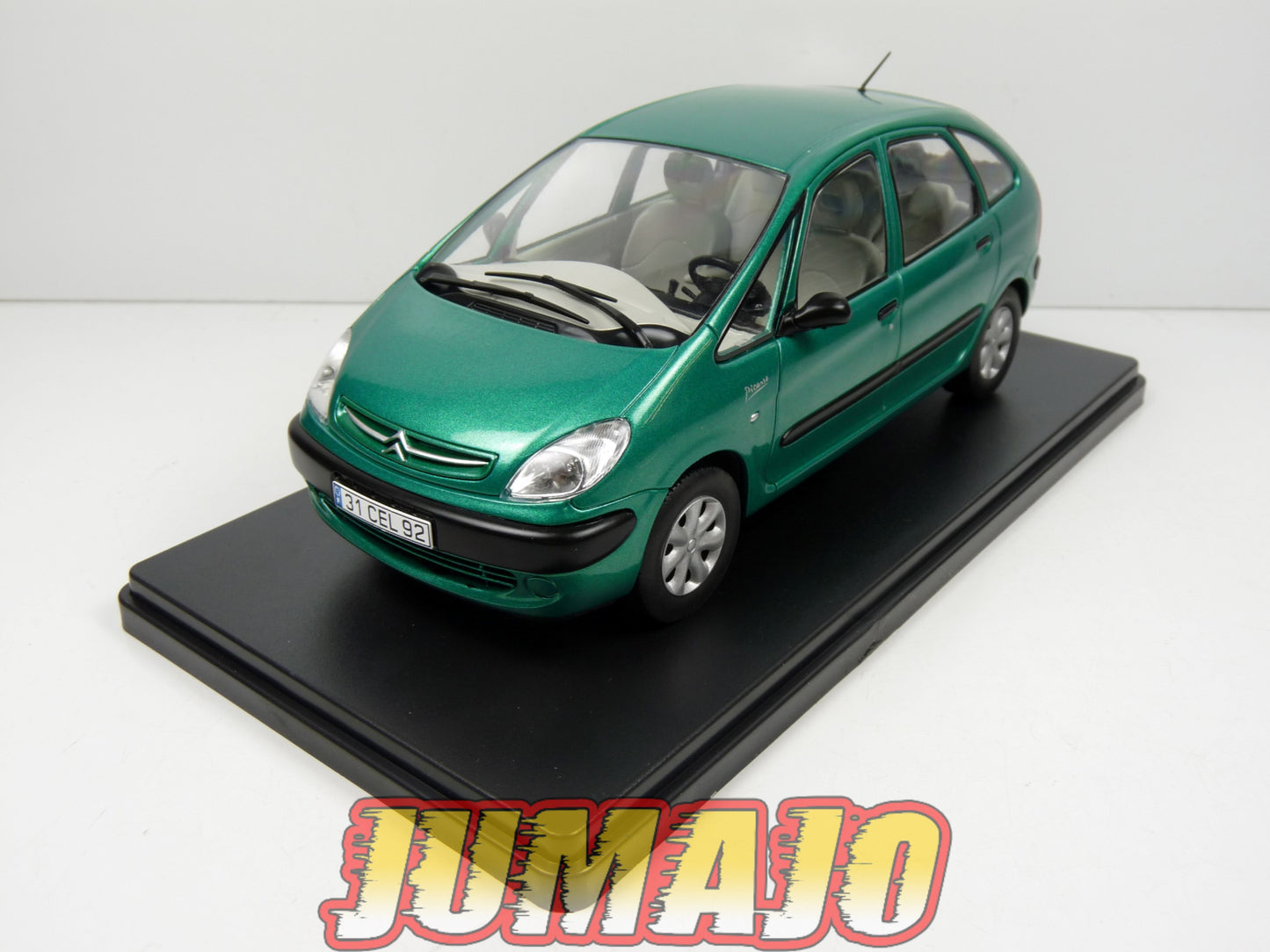 CVQ59 Voiture 1/24 HACHETTE CITROËN : XSARA Picasso