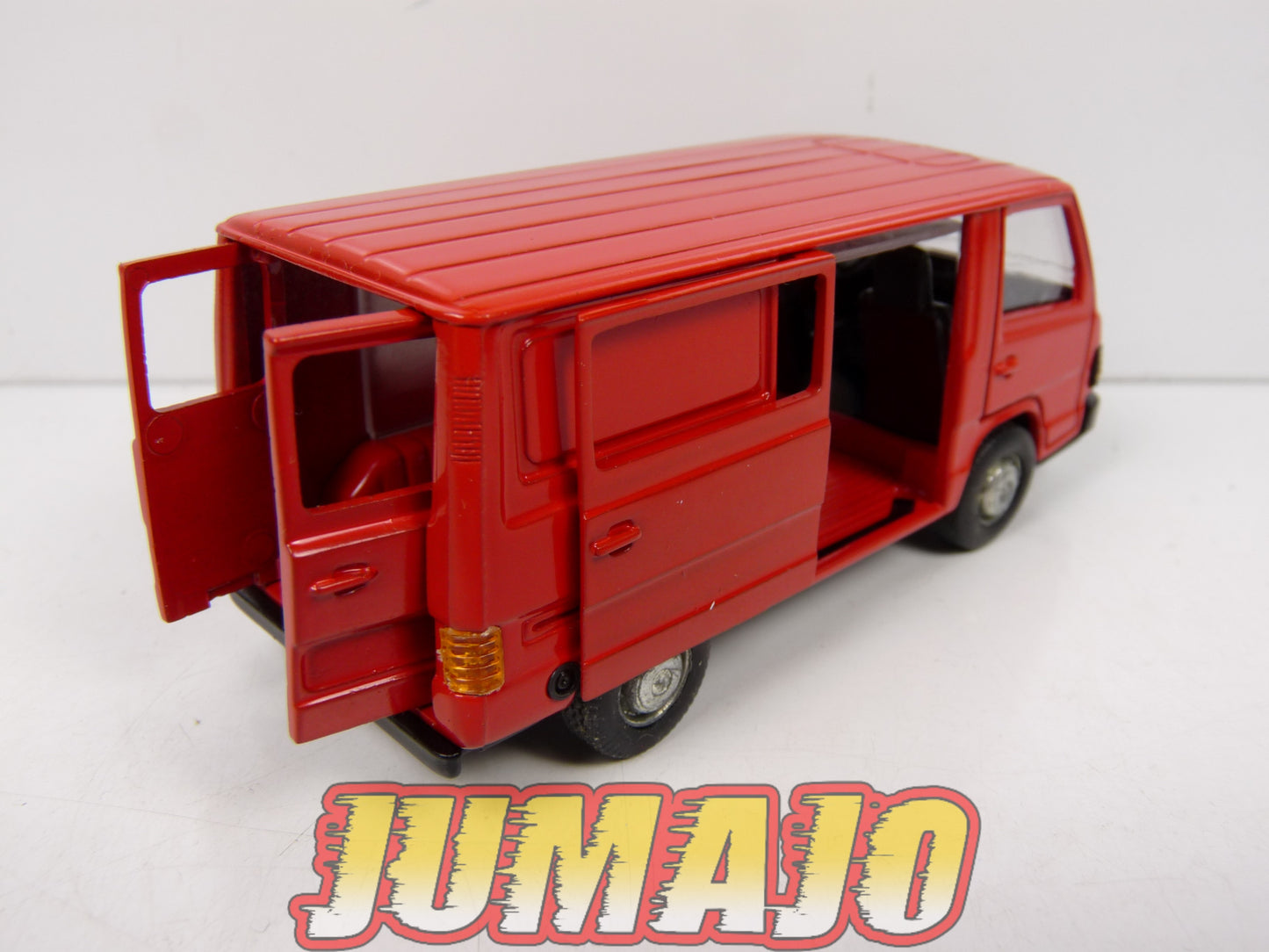 DIV13 Voiture 1/50 PILEN : ORO LUXE Mercedes Benz Rouge