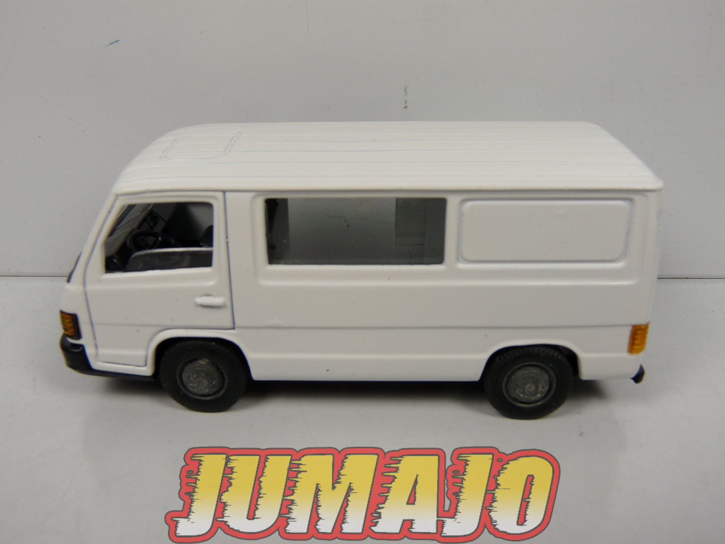 DIV14 Voiture 1/50 PILEN : ORO LUXE Mercedes Benz Blanc