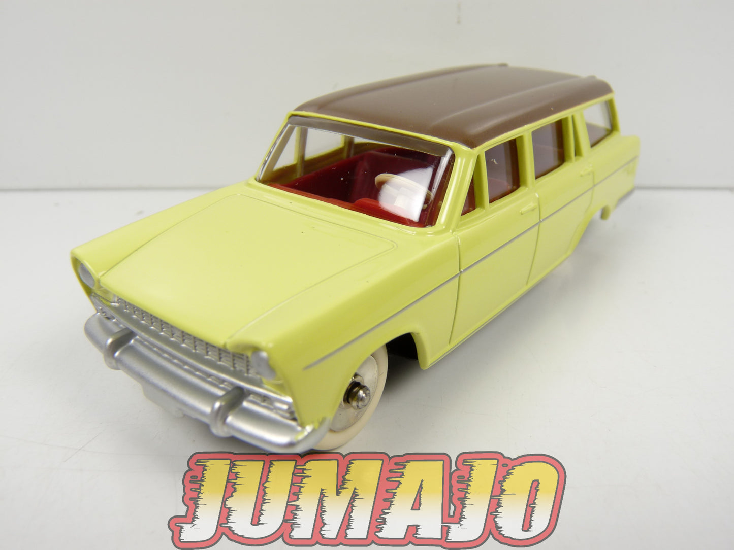 DT214 Voiture 1/43 réédition DINKY TOYS DeAgostini : FIAT 1800 Familiale