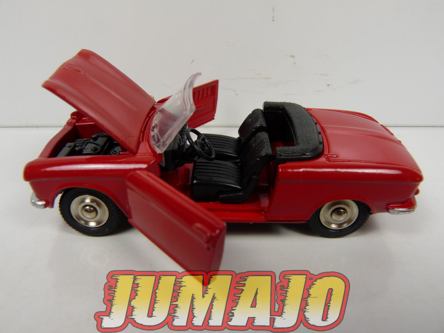 DT31 Voiture 1/43 réédition DINKY TOYS Atlas : PEUGEOT 204 Cabriolet 511