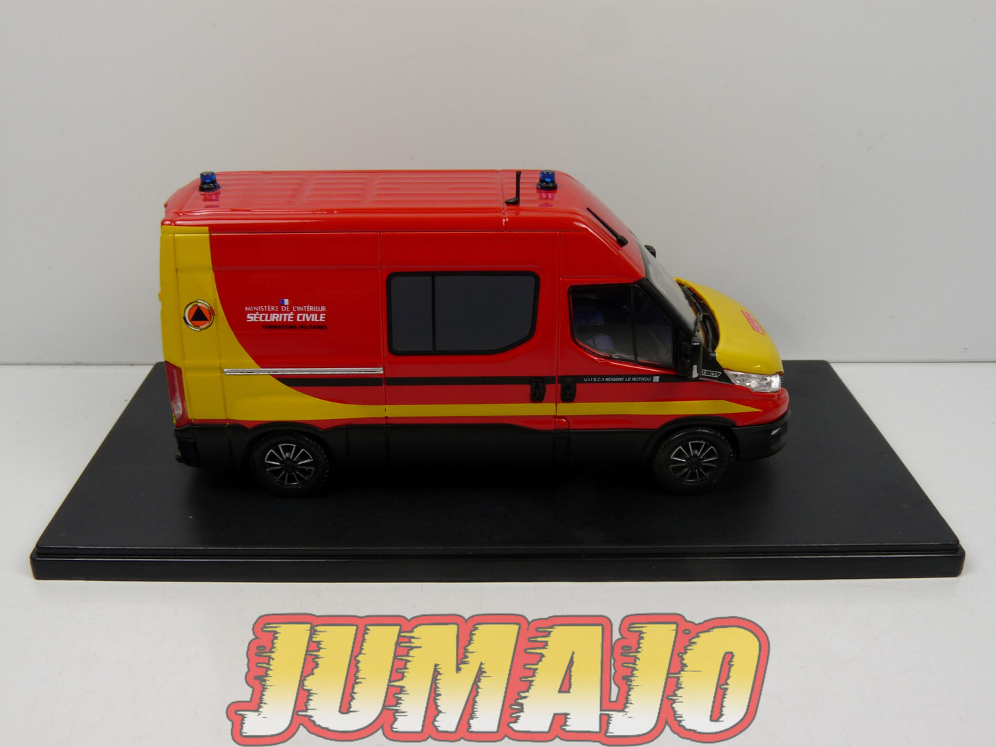 ELI74 voiture 1/43 ELIGOR : Iveco Daily MY 2019 Securité Civile