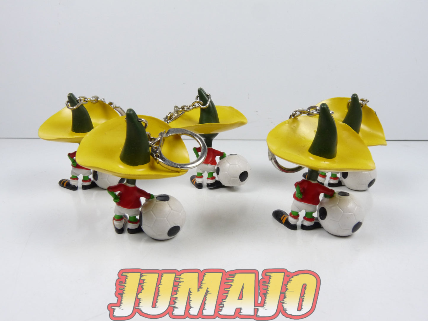 FIG123 Lot de 5 porte-clés PVC SPORT BILLY 6cm : Piment Mexico Worldcup 1986