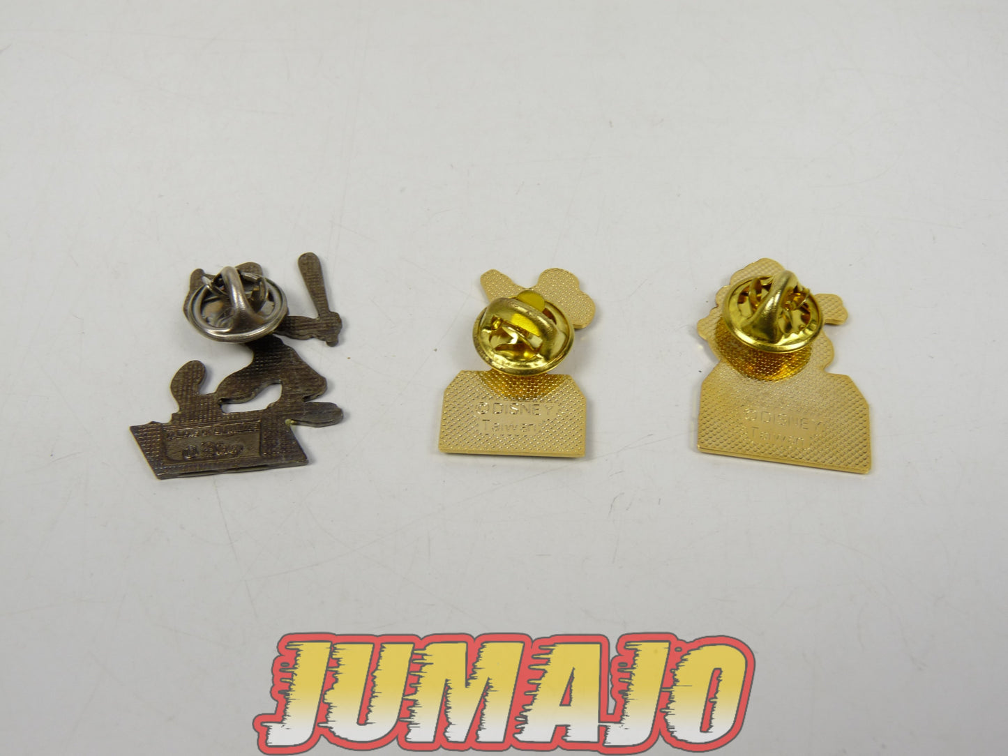 FIG40 PIN'S Disney 3cm : Mickey, Baloo et Bernard
