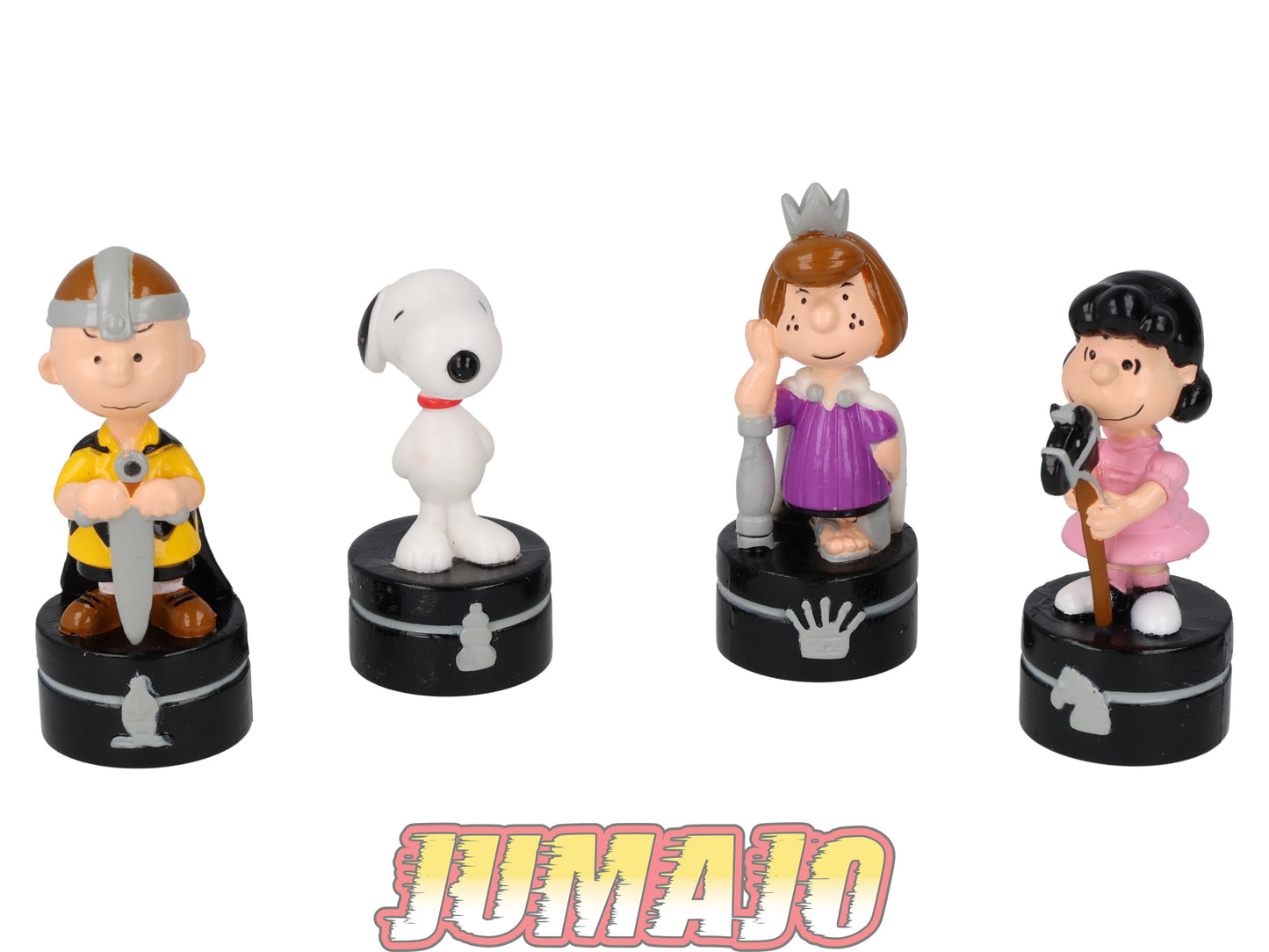 FIGZ52 Lot 18 figurines PVC Mix Snoopy Peanuts 6cm