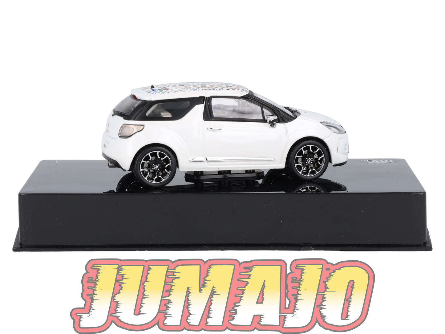 IXO120 voiture 1/43 IXO Civile : CITROEN DS3 "Kenzo" Edition 2010 MOC120