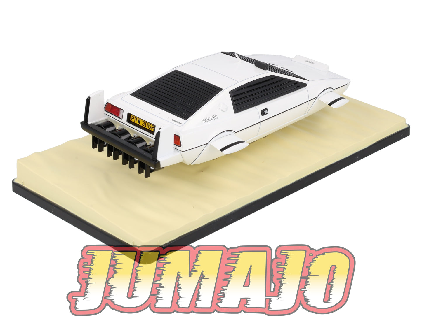 JBVQ3 Voiture 1/24 HACHETTE James Bond : LOTUS Esprit The spy who loved me