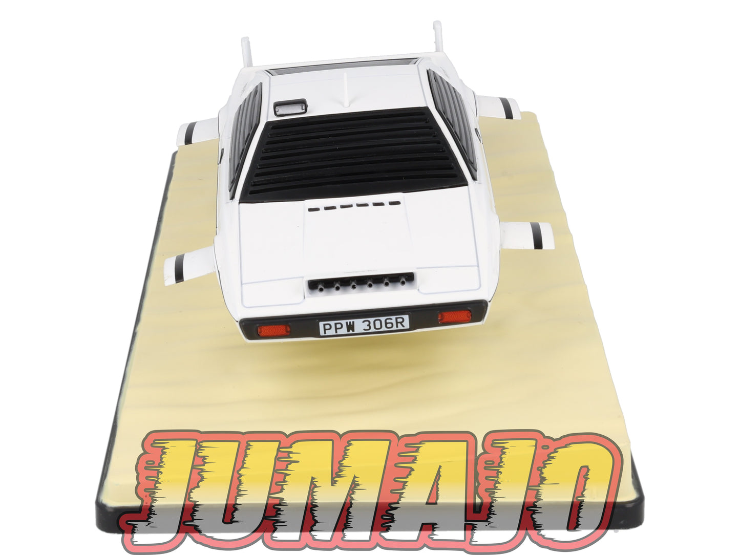 JBVQ3 Voiture 1/24 HACHETTE James Bond : LOTUS Esprit The spy who loved me