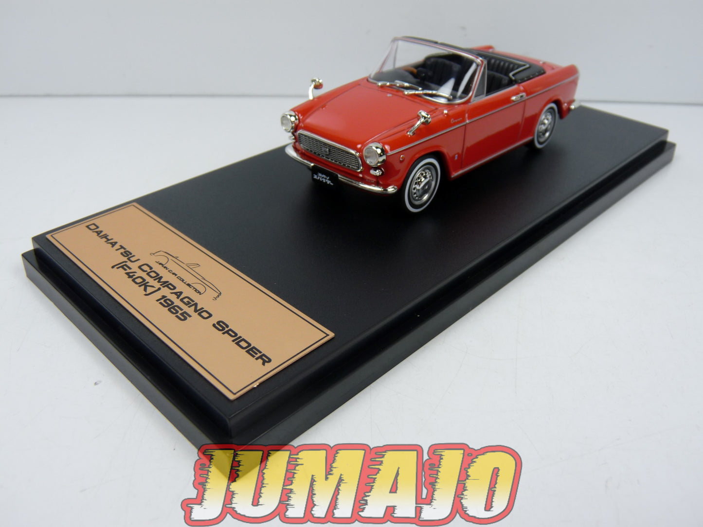 JPL45 1/43 HACHETTE Japon : DAIHATSU Compagno Spider (F40K) 1965