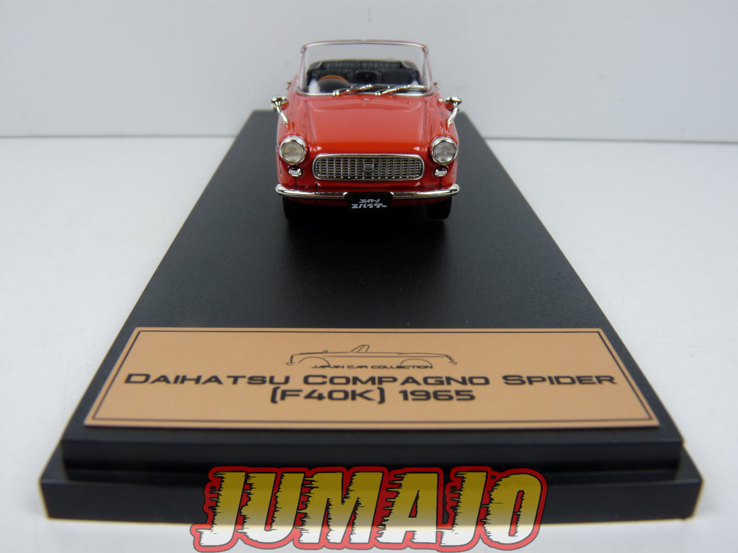 JPL45 1/43 HACHETTE Japon : DAIHATSU Compagno Spider (F40K) 1965