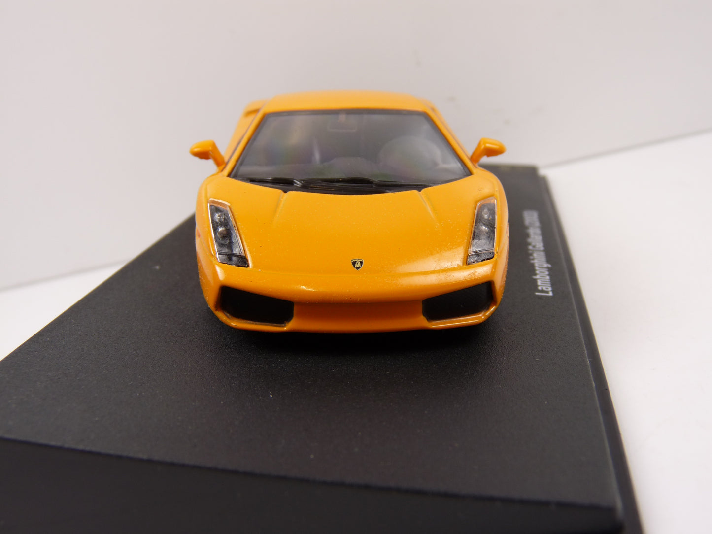 LB1 voiture 1/43 IXO LAMBORGHINI : Gallardo 2003