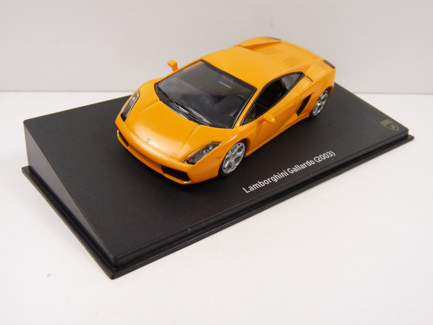 LB1 voiture 1/43 IXO LAMBORGHINI : Gallardo 2003